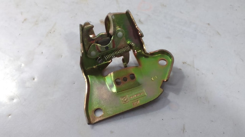 Fechadura Tampa Traseira Porta Mala Celta 01 A 06   23975