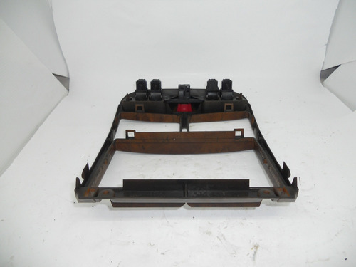 Moldura Painel Pisca Alerta Peugeot 307 2002 A 2012