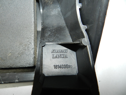 Acabamento Caixa Fusível Fiat Tempra Tipo 94/04 181403580