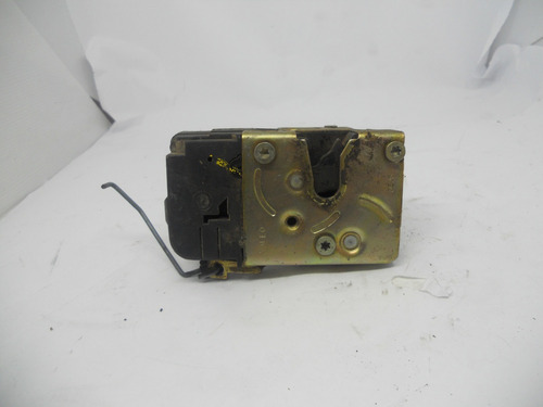 Fechadura Porta Traseira Direita Peugeot 206 2003 A 2005