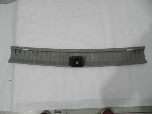 Acabamento Soleira Porta-malas Gm Zafira 2.0 2002 C Detalhe