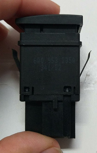 Botão Pisca Alerta Vw Polo 1.6 2003 2004 A 2014 6q0953235a