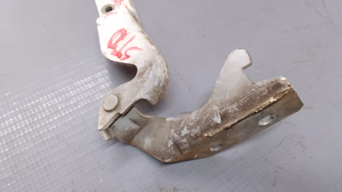 Dobradiça Braço Direito Capô Fiat Palio Strada Siena  23770