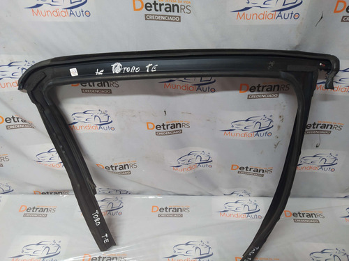 Canaleta Porta Traseira Esquerda Fiat Toro  11532