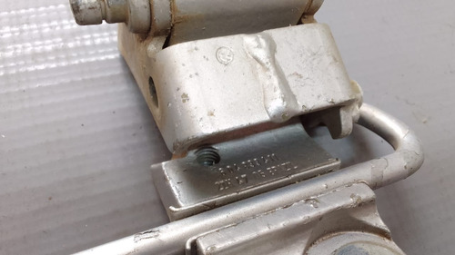 Dobradica Porta Traseira Esquerda Vw Golf 2005. 23703