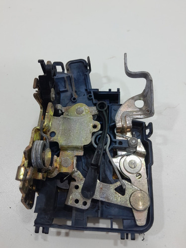 Fechadura Tras.esquerda Volkswagen Golf 99/03 (vj)