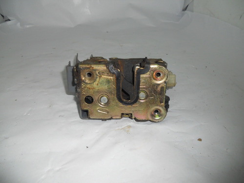 Fechadura Porta Traseira Esquerda Renault Scenic 2.0 16v 07