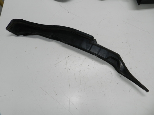 Acabamento Porta Para-lama Direito Hilux 16/20 538270k030