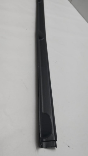 Friso Soleira Lateral Esquerdo Vw Crossfox 04/10 5z6853558