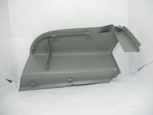 Acabamento Porta Malas Direito Renault Scenic 7702280123