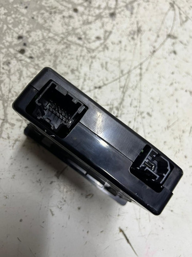 Entrada Tomada Usb Auxiliar Fusion Titanium 2013 2015 Usado
