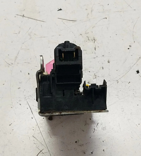 Fechadura Porta Traseira Esquerda Renault Duster 2012