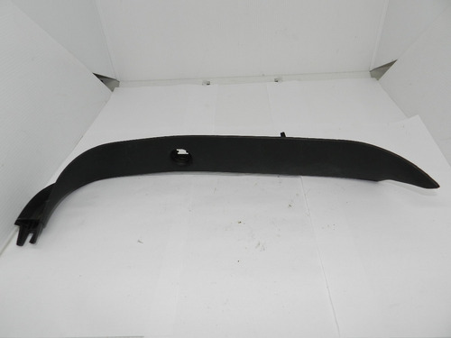 Acabamento Tampa Traseira Esquerda Ford Focus 2001 A 2004