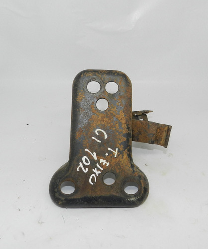 Suporte Esquerdo Eixo Traseiro Fiat Uno Palio Siena 97/15