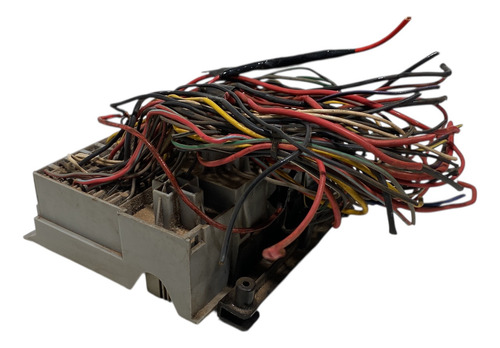 Caixa De Fusível Gm Vectra 93 Até 96 93231307