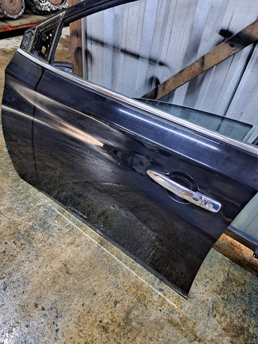 Porta Dianteira Esquerda Nissan Sentra 2014 2015 2016 2017