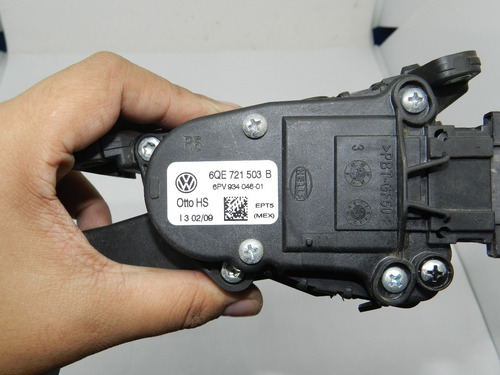 Pedal Acelerador Eletrônico Vw Space Fox 1.6 2006 74039201