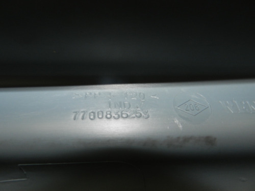 Acabamento Forro Porta Malas Renault Scenic 99/05 7700836253