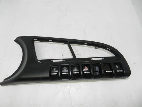 Moldura Botões Comando Painel Peugeot 3008 11/17 10033756