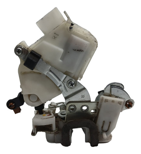 Fechadura Porta Traseira Direita Toyota Etios 2013 A 2021