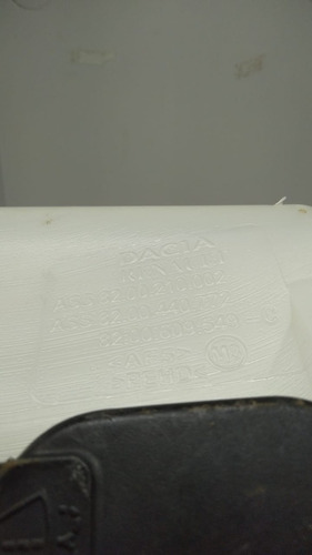 Reservatório Água Para-brisa Renault Duster 2012 8200210002