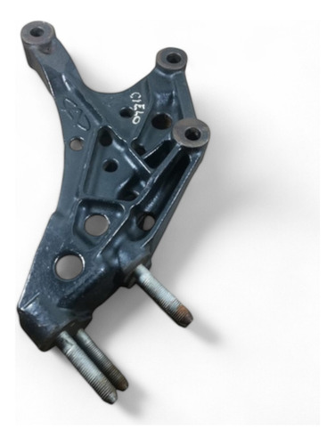 Suporte Direito Coxim Do Motor Chery Cielo 1.6 2010 A 2012