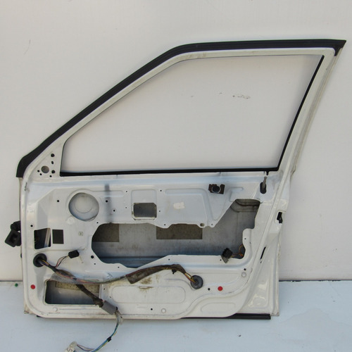 Estrutura Porta Dianteira Direita Volvo V70 1996 1997 A 2000