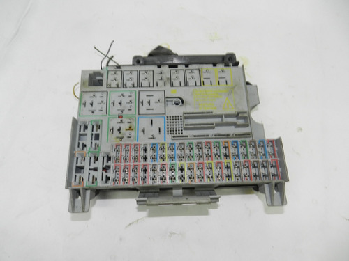Caixa Fusível Gm Astra Zafira Vectra 99/09 90589979