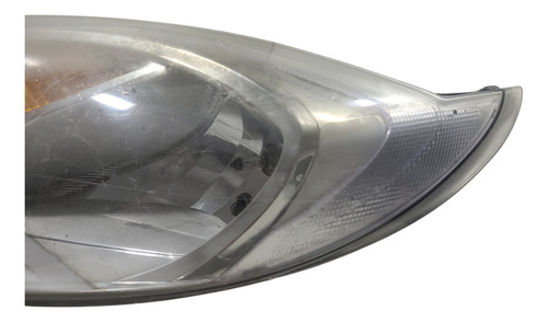 Farol Esquerdo Ford Fiesta 2014 (al) Com Detalhe