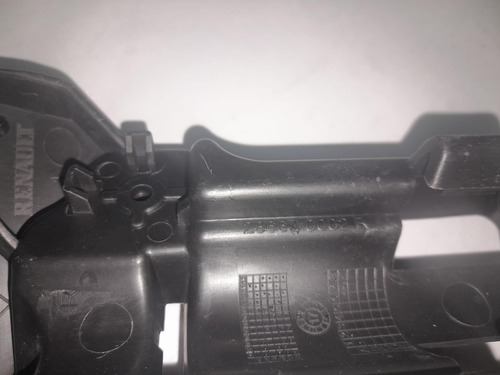 Suporte Esguicho Farol Lado Direito Renault Fluence 11/18