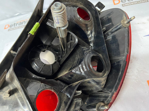 Lanterna Traseira Esquerda Vw Fox 2004/10 18250 C11