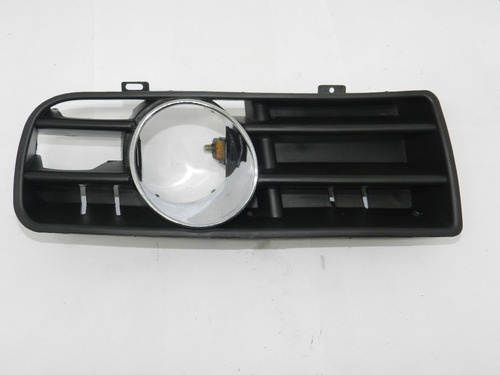 Grade Moldura Farol Milha Direito Vw Golf 2.0 2002