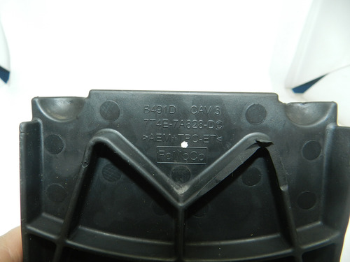 Tampa Inferior Guarda Pó Motor Ford Edge 11/15 Com Detalhe
