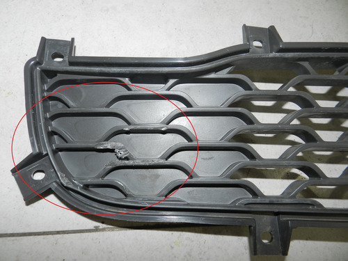 Grade Inferior Dianteira Fiat Strada Working 14/20 Detalhe
