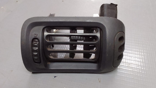Difusor Ar Direito Clio 2003 Até 2014. 23479
