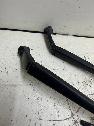 Par Braço Limpador Parabrisa Toyota Yaris 2019 Original 