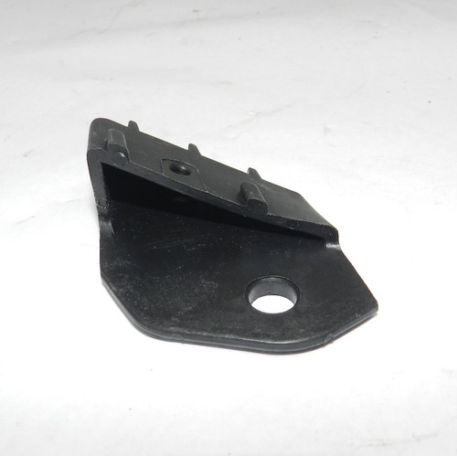 Suporte Guia Para-choque Traseiro Le Hyundai Hb20 12/19