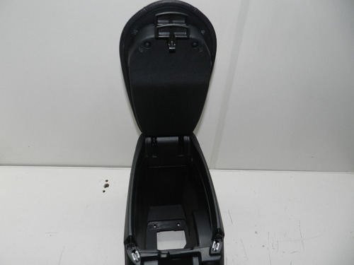 Console Central Hyundai Veloster 2012 846712v000