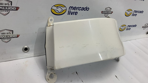 Moldura Inferior Lanterna Direita Paralela Corolla Xei 98/02
