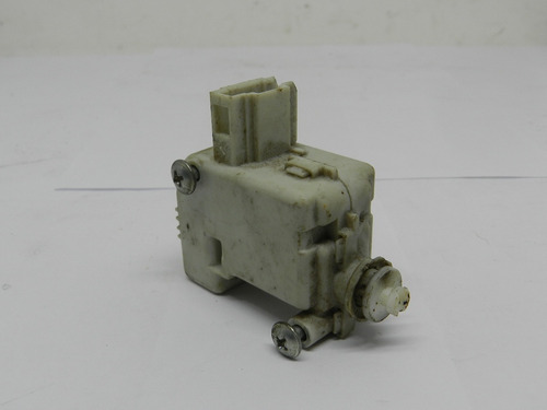 Motortrava Eletrica Porta Malas Vw Golf 1999 A 2008 