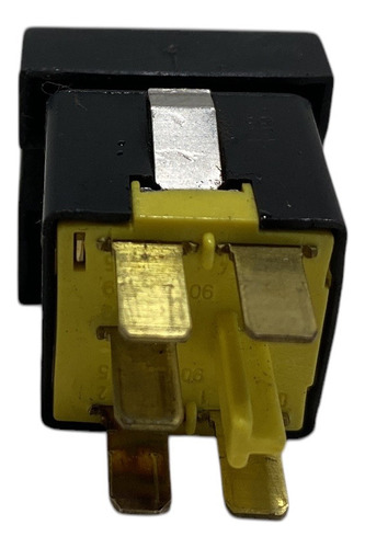 Botão Desembaçador Traseiro Gm Vectra 97 Até 99 90457319