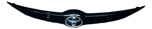 Moldura Tampa Traseira Toyota Yaris