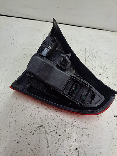 Lanterna Traseira Esquerda Clio Hatch 2013 2014 2015 2016
