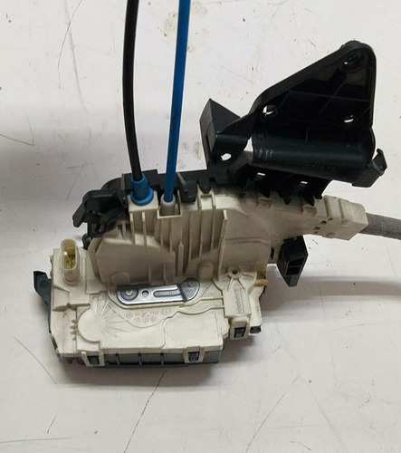 Fechadura Traseira Direita Mercedes C200 2010 A2047301435