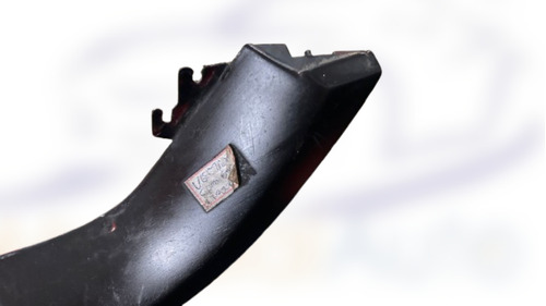 Moldura Grade Radiador Vectra 97 A 99 S/acabamento. 23040