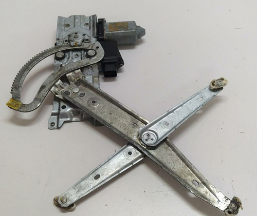 Máquina Vidro Dianteira Direita Gm Corsa 1994/2002 90520192