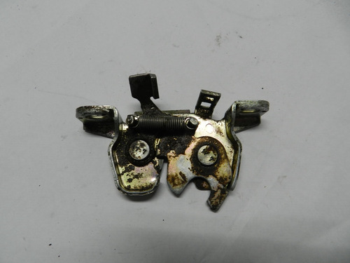 Fechadura Tampa Traseira Vw Gol Bola G2 G3 96/04 377827505