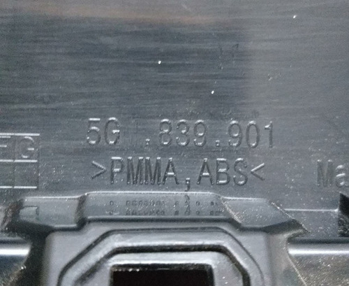 Acabamento Coluna  Traseira Esquerda Golf 15 A 18  5gm839901