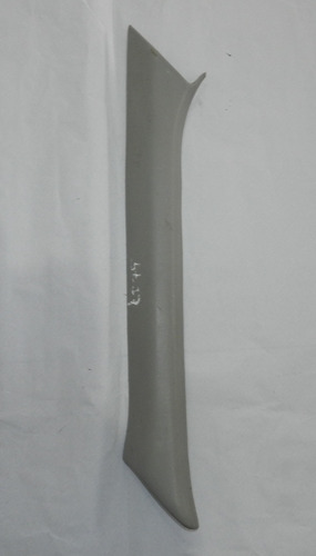 Acabamento Coluna Para-brisa Le Vw Gol Parati 95/01 Detalhe