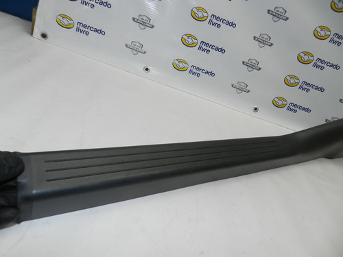 Soleira Externa Porta Dianteira Direita C180k 2000 A 2006
